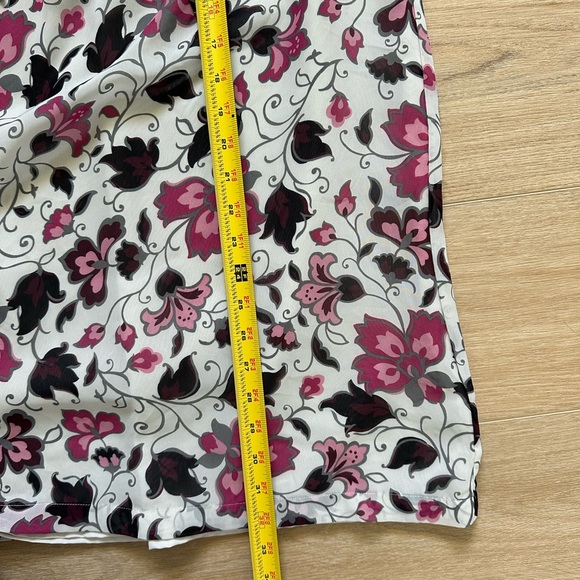EUC Ann Taylor LOFT Floral Shirt Dress Blouse in black & pink - Picture 6 of 8